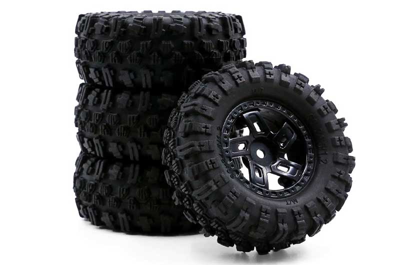 2.3 inch Mudder M/T Tires