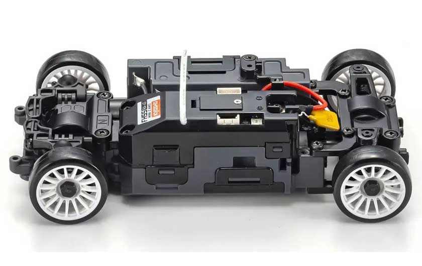 MA-02 chassis is all-wheel-drive and features the RA45 unit